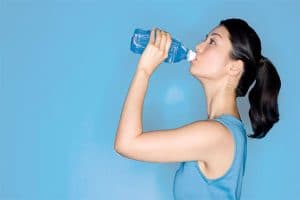 تاثیر نوشیدن آب در کاهش وزن